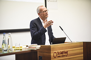 „Jesus lebte in einer Zeitenwende und wollte eine neue Weltordnung“