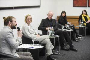 Dialoge mit dem Bischof: Was ist uns die Familie wert?